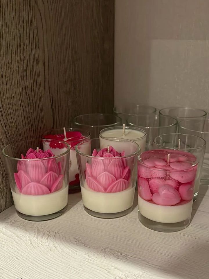 Pink Lotus flower scented soy wax candle in glass jar India – Aura Flames